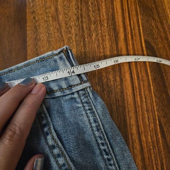 Aerie Denim Shorts With Frayed Hem Womens Size Small - Picture 6 of 7